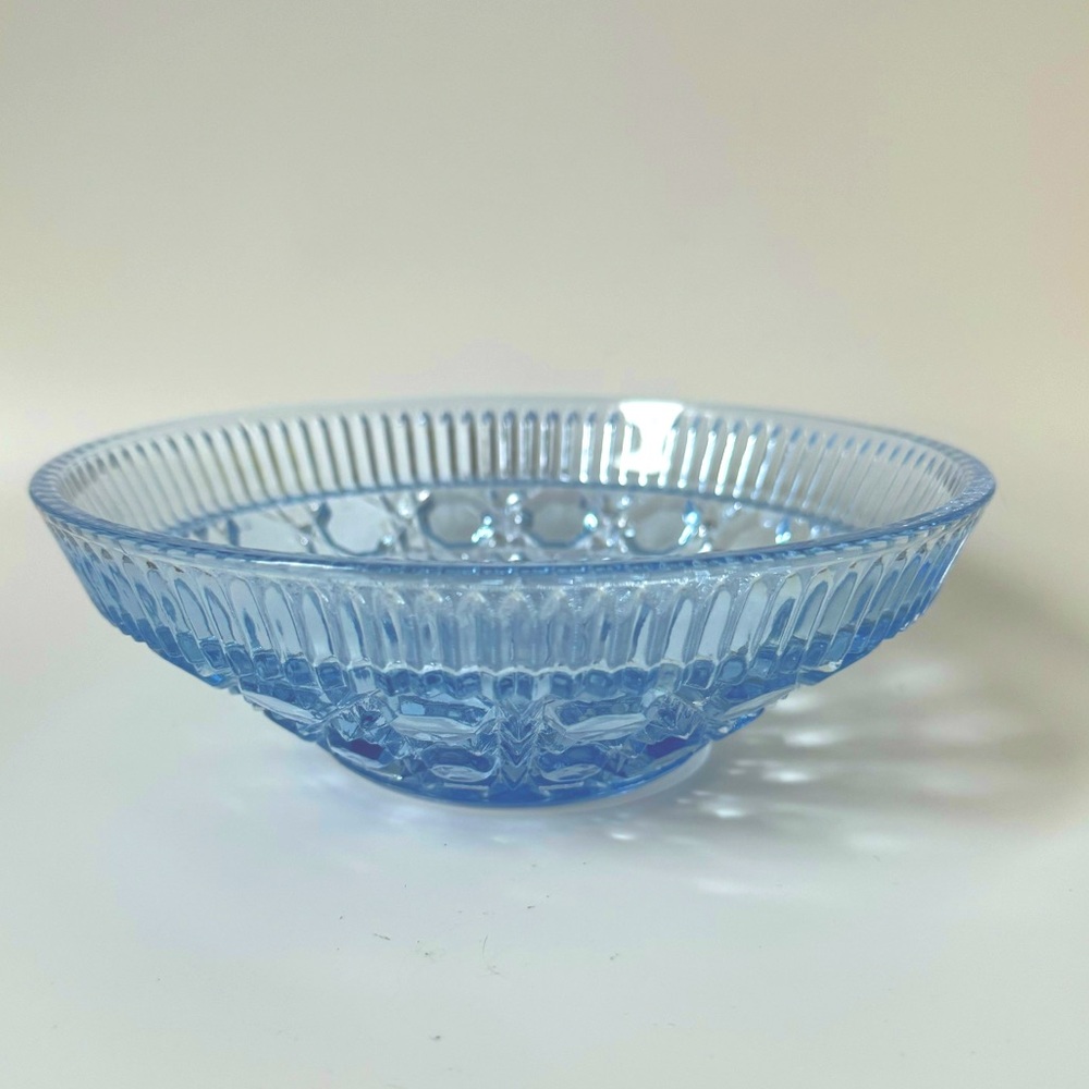 Vintage atlas glass light blue caned wicker pattern bowl
